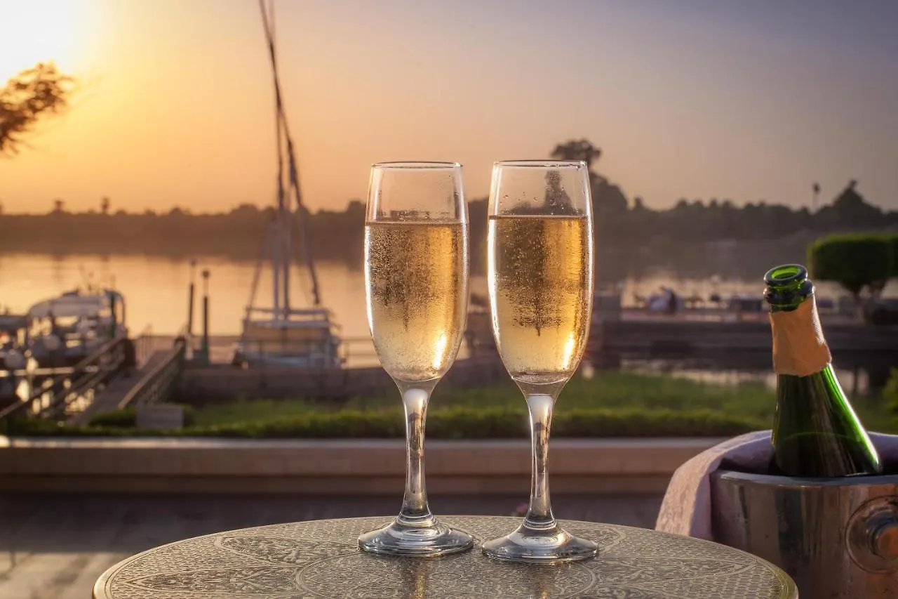 Jolie Ville Hotel & Spa Kings Island Luxor 5*,