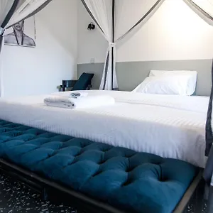 Hotel Explorers Hub Kampala