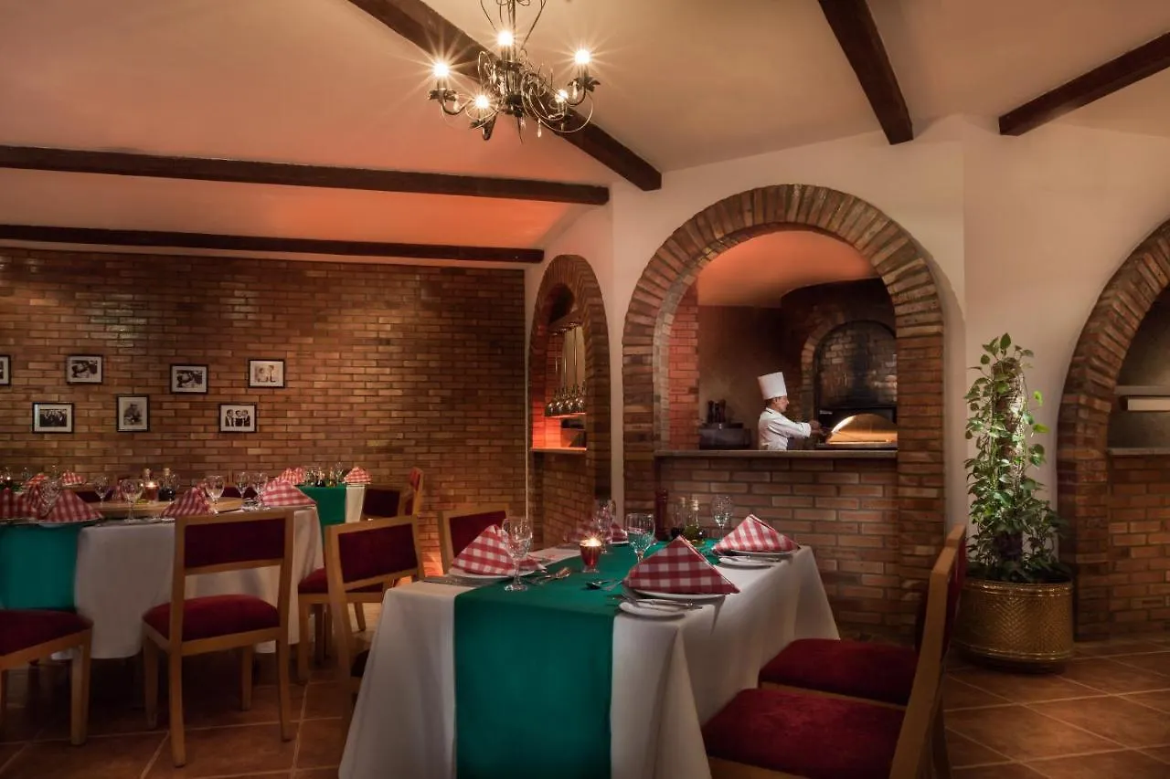 Jolie Ville Hotel & Spa Kings Island Louxor